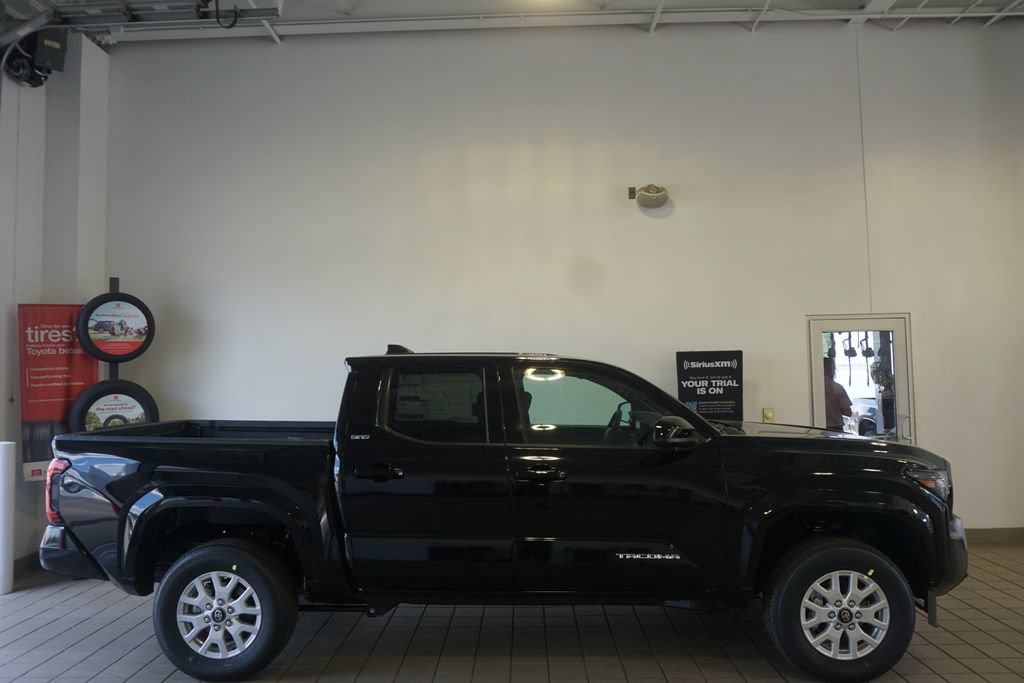 New 2026 Toyota Tacoma SR5 AWD/4WD image 15