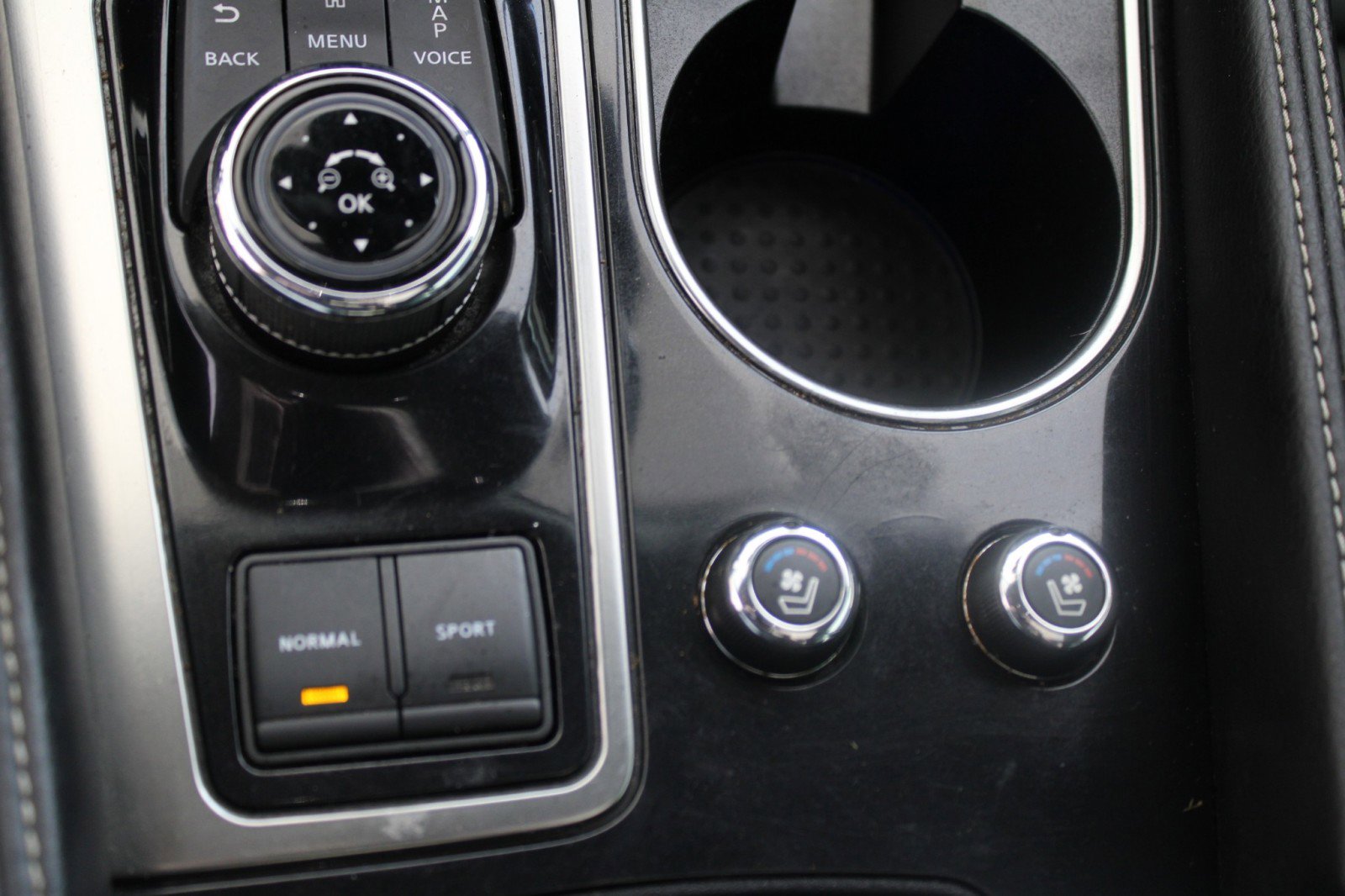 Used 2018 Nissan Maxima Platinum image 26