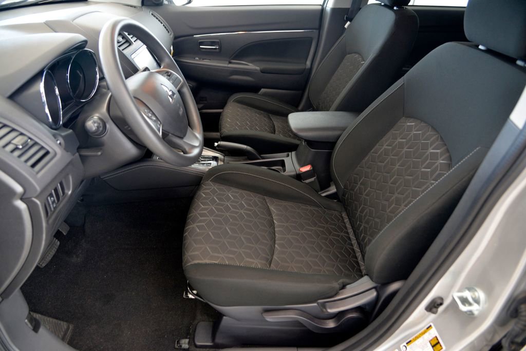 Used 2024 Mitsubishi Outlander Sport ES image 15