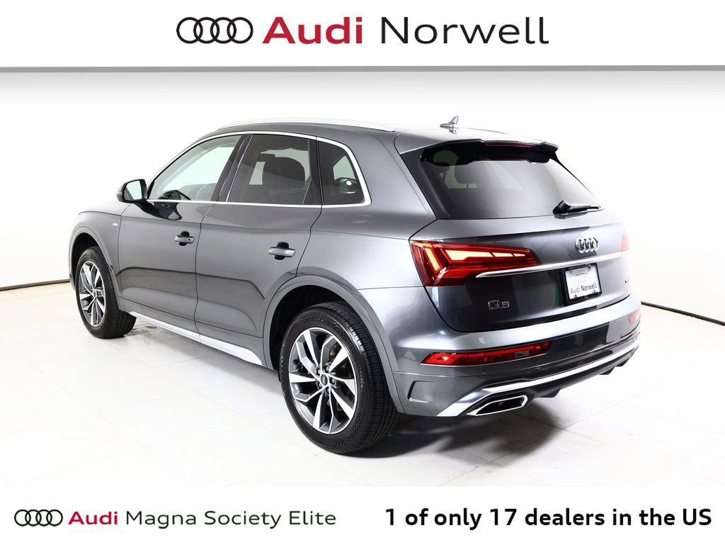 Used 2023 Audi Q5 2.0T Premium w/ Convenience Package AWD/4WD image 13