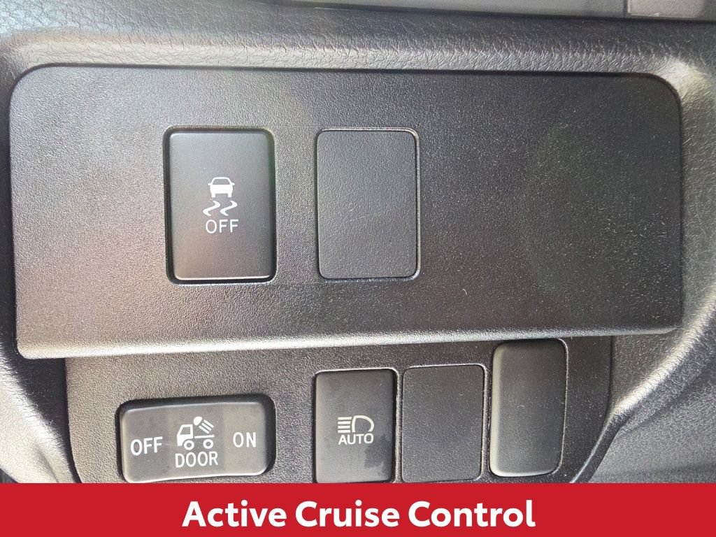 Used 2022 Toyota Tacoma SR5 AWD/4WD image 21