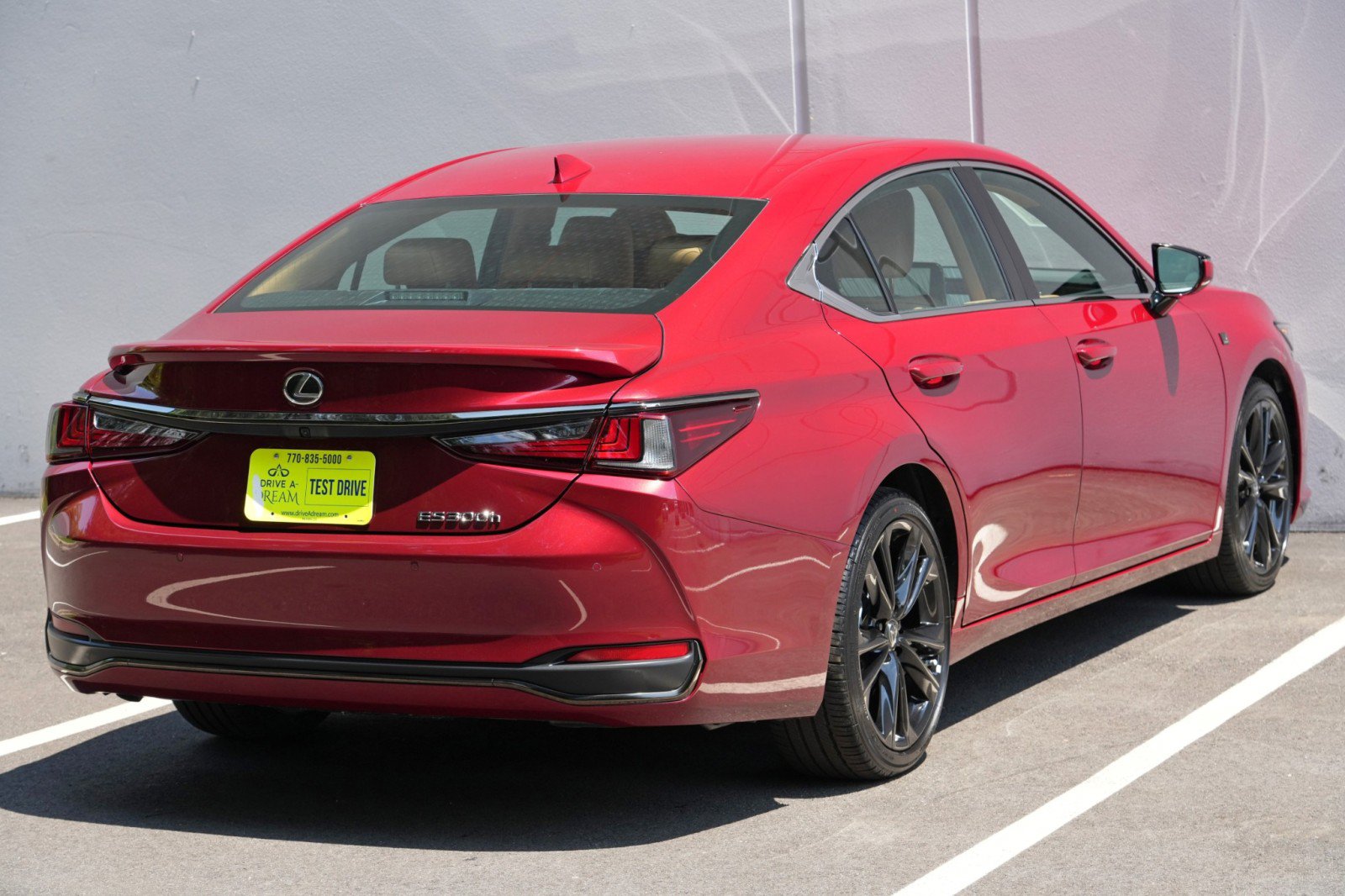 Used 2025 Lexus ES 300h F Sport FWD image 56