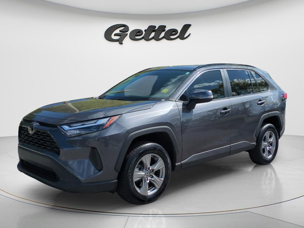 Certified 2024 Toyota RAV4 XLE image 1