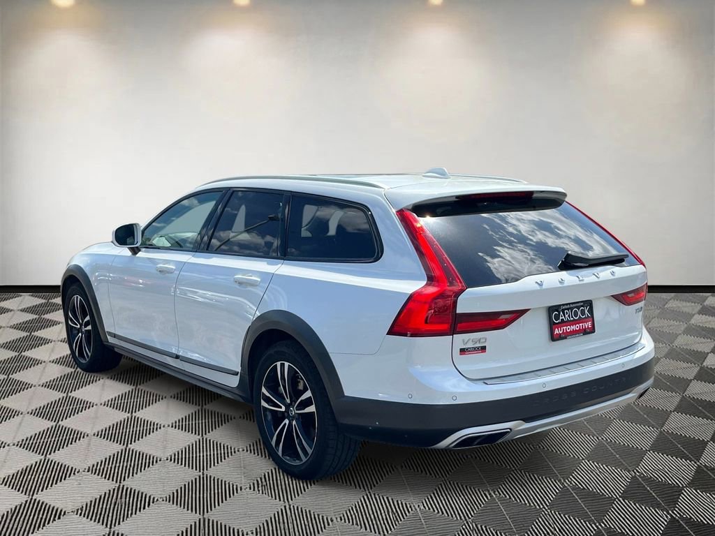 Used 2019 Volvo V90 T5 Cross Country w/ Advanced Package image 5