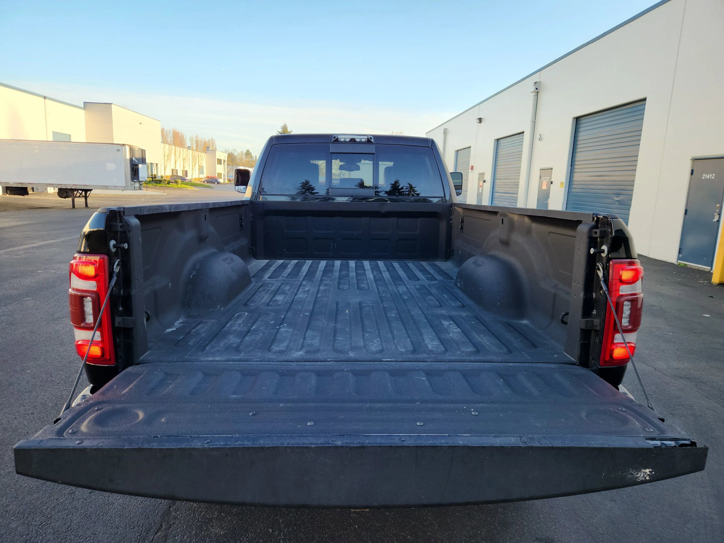 Used 2020 RAM 2500 Laramie AWD/4WD image 25