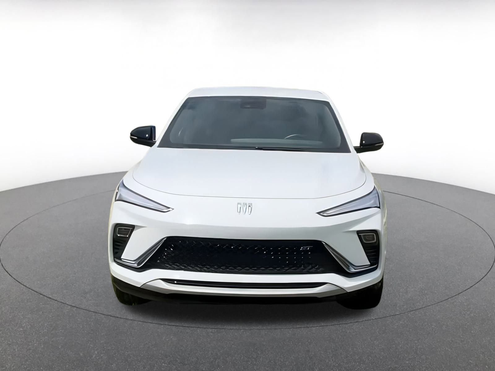 Used 2025 Buick Envista Sport Touring image 3