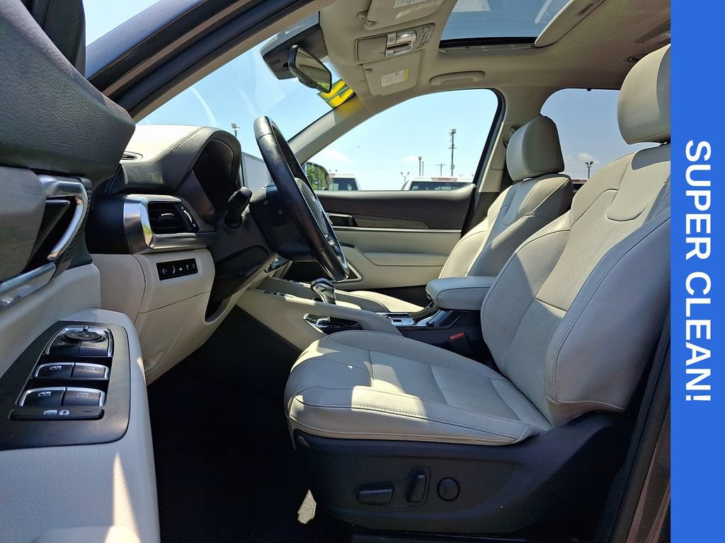 Used 2022 Kia Telluride EX w/ EX Premium Package FWD image 14