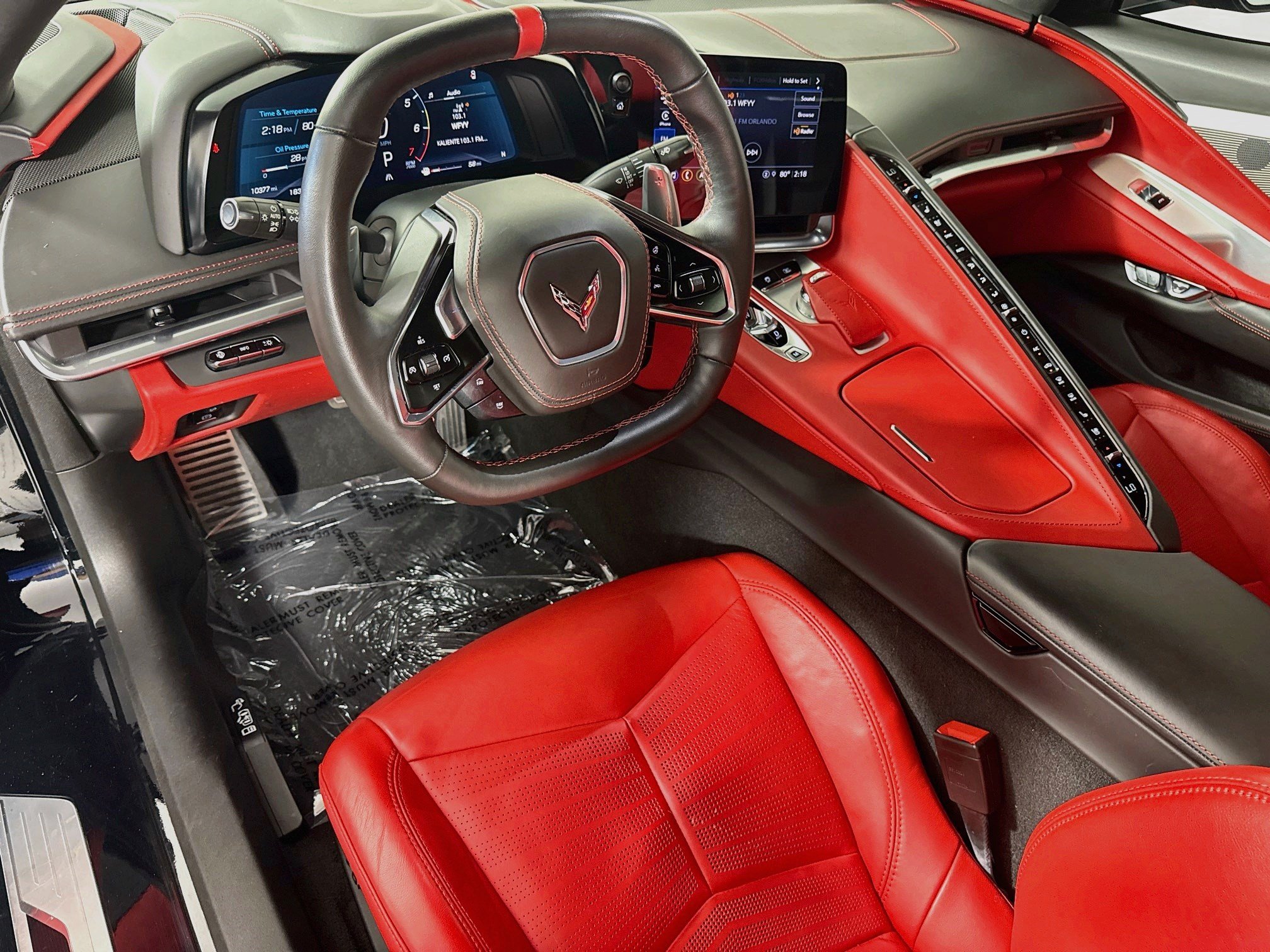 Used 2022 Chevrolet Corvette Stingray Premium Cpe w/ Z51 Performance Package RWD image 23