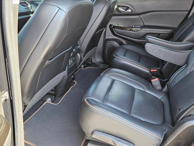 Used 2021 GMC Acadia AT4 w/ Technology Package AWD/4WD image 19