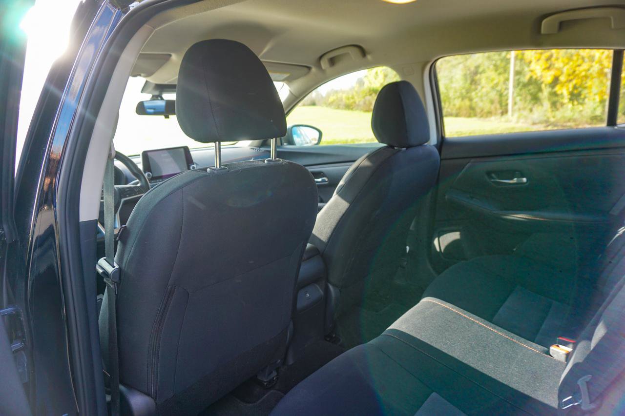 Used 2023 Nissan Sentra SR w/ Midnight Edition Package image 21