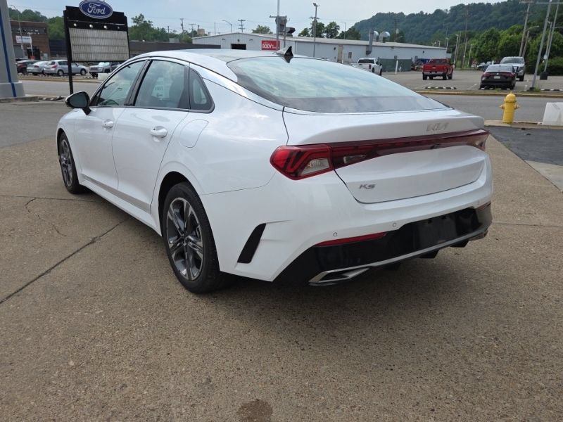 Used 2022 Kia K5 EX w/ EX Premium Package FWD image 5