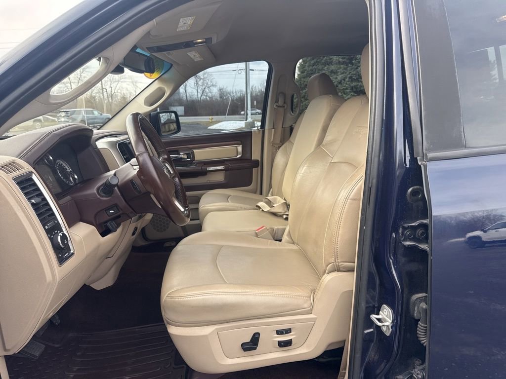 Used 2015 RAM 1500 Laramie w/ Convenience Group image 13