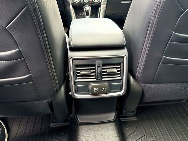 Used 2023 Subaru Forester Limited AWD/4WD image 27