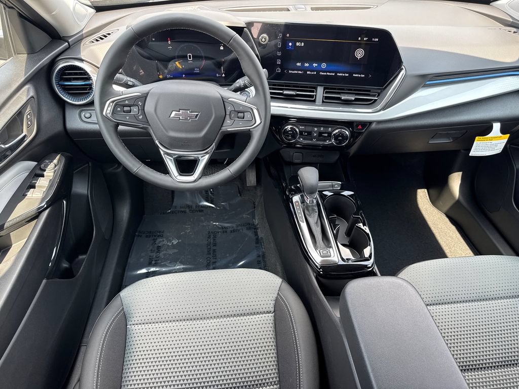 New 2026 Chevrolet Trax LT w/ Driver Confidence Package FWD image 23