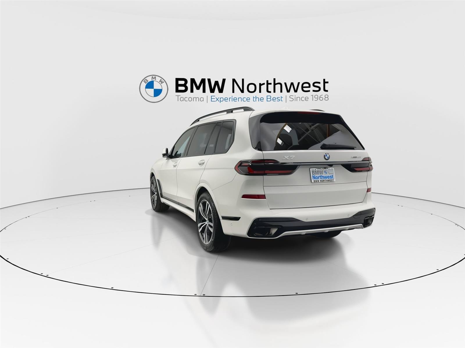 New 2027 BMW X7 xDrive40i w/ M Sport Package AWD/4WD image 13