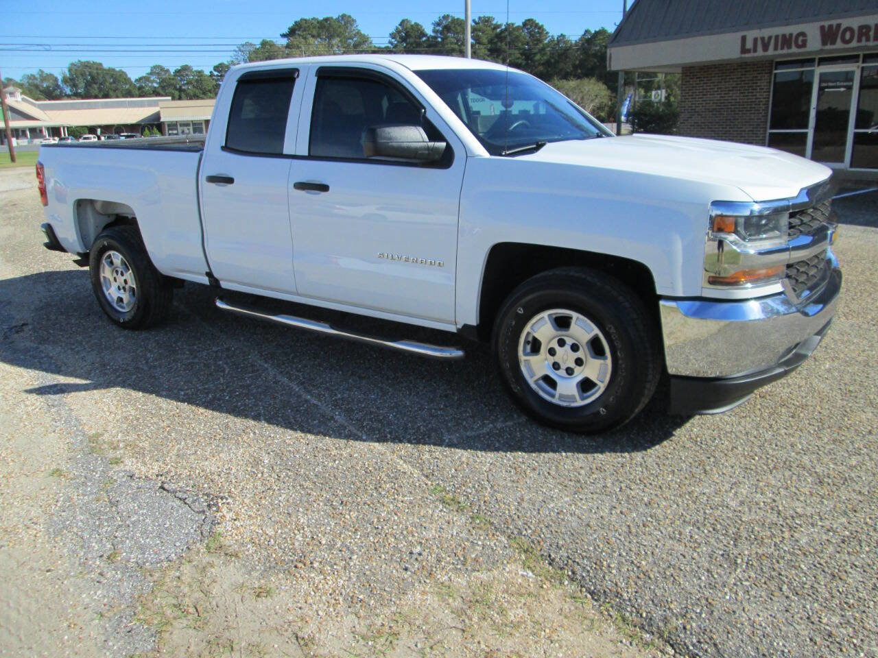 Used 2016 Chevrolet Silverado 1500 W/T w/ Trailering Package image 59