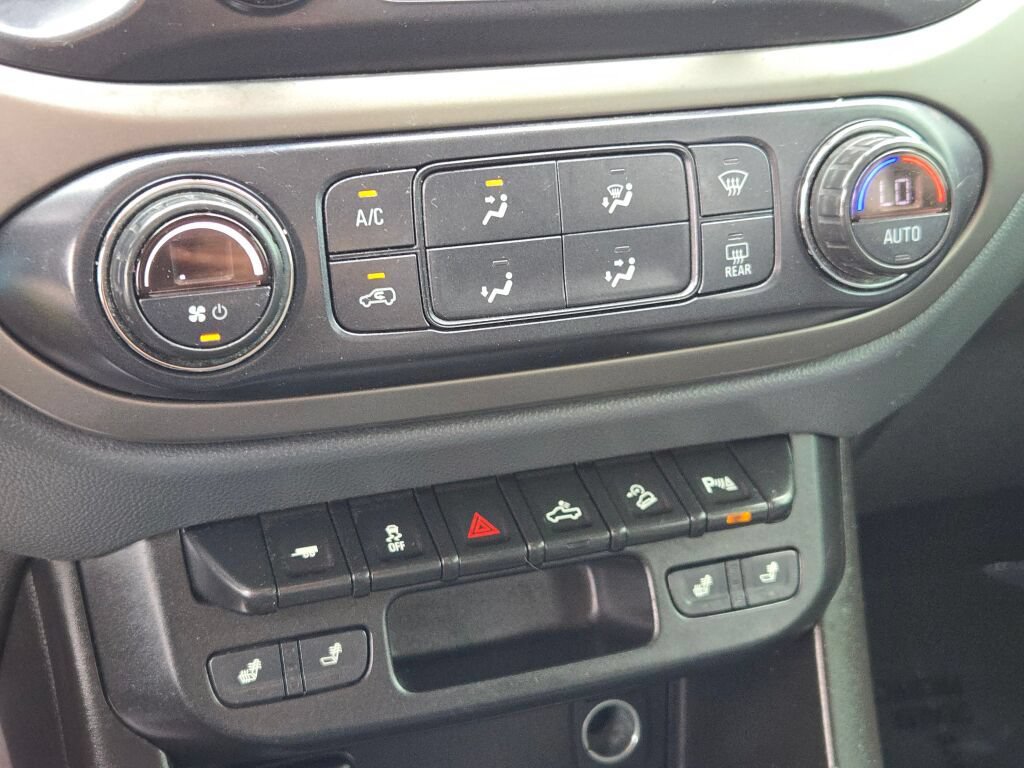 Used 2019 Chevrolet Colorado Z71 RWD image 11