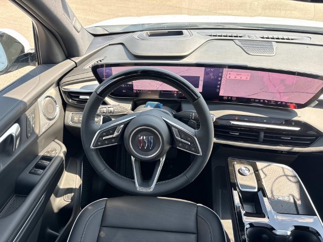 New 2027 Buick Enclave Avenir w/ LPO, Illumination Package FWD image 19