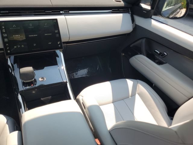 Certified 2024 Land Rover Range Rover Sport SE AWD/4WD image 16