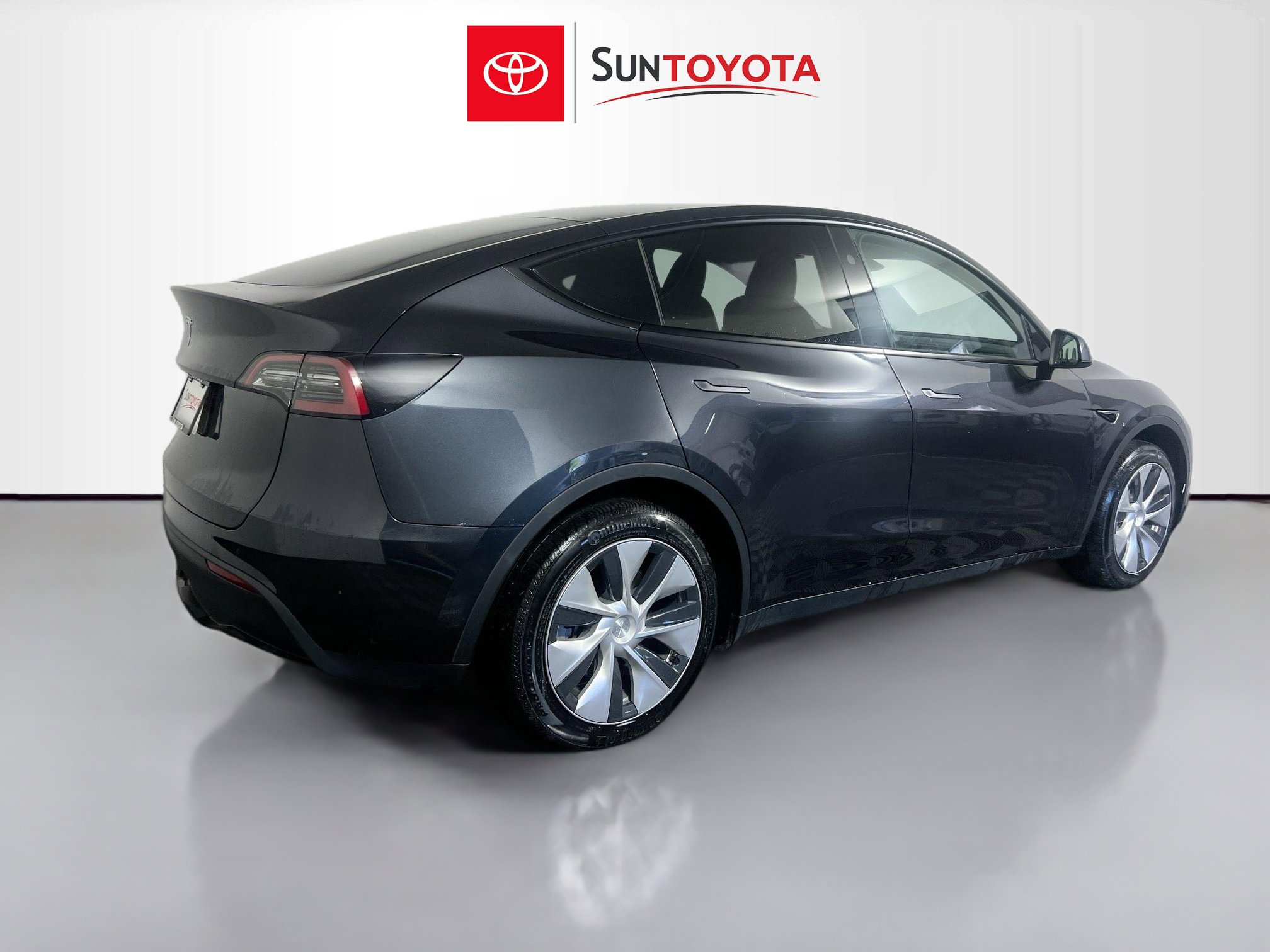 Used 2024 Tesla Model Y Long Range image 4