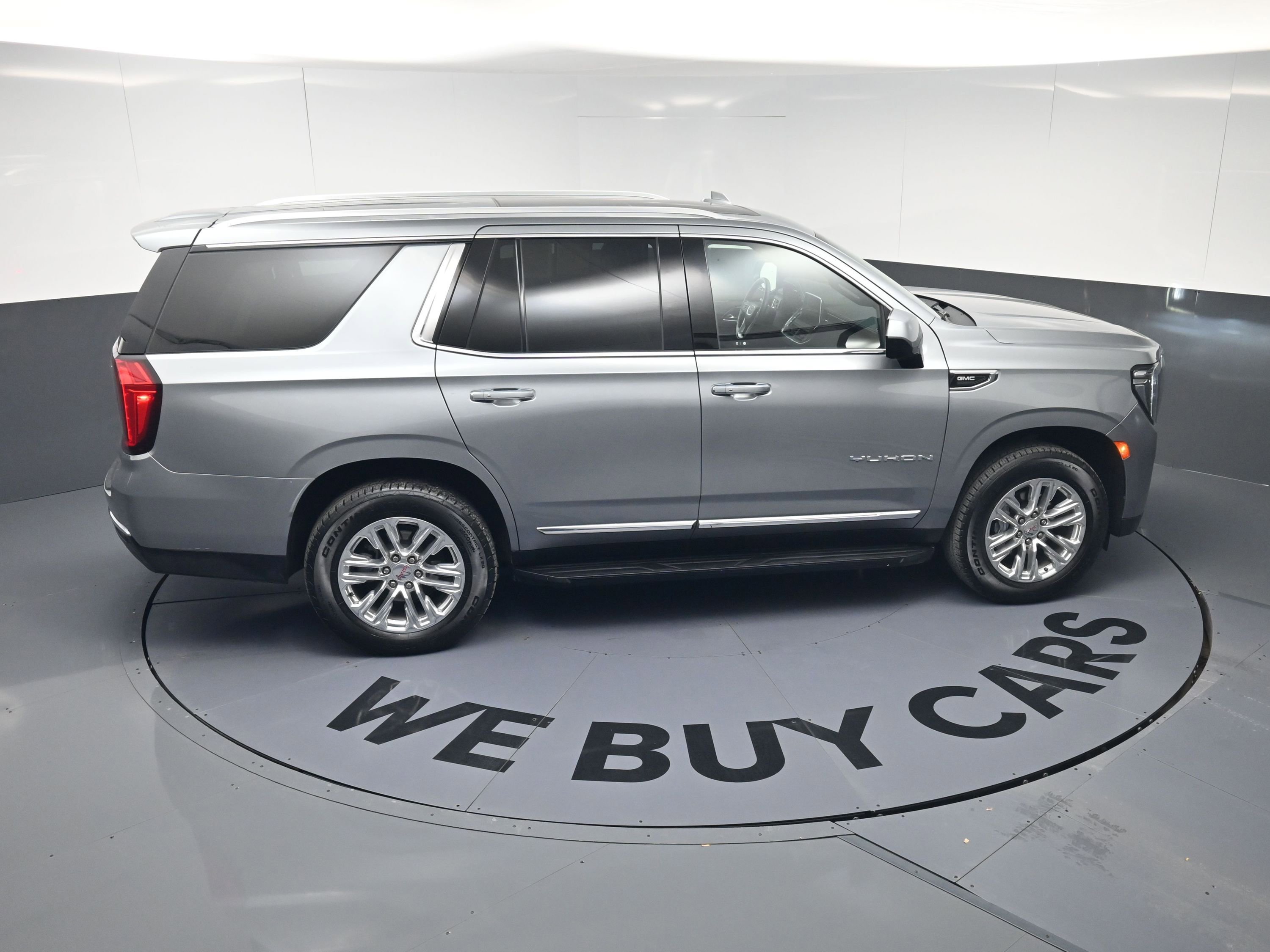 Used 2023 GMC Yukon SLT image 33