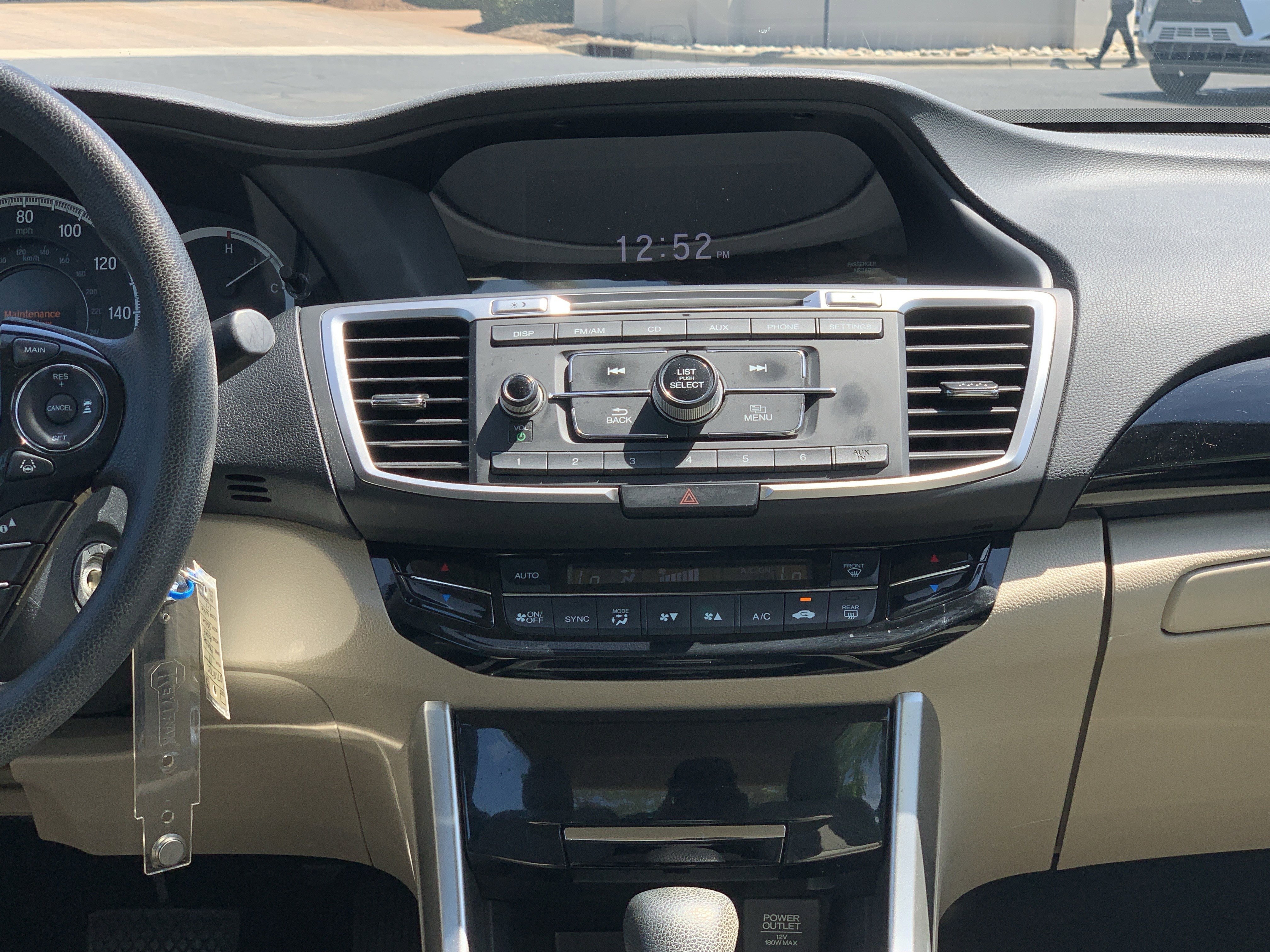 Used 2017 Honda Accord LX image 30