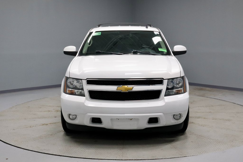 Used 2011 Chevrolet Suburban LT image 4