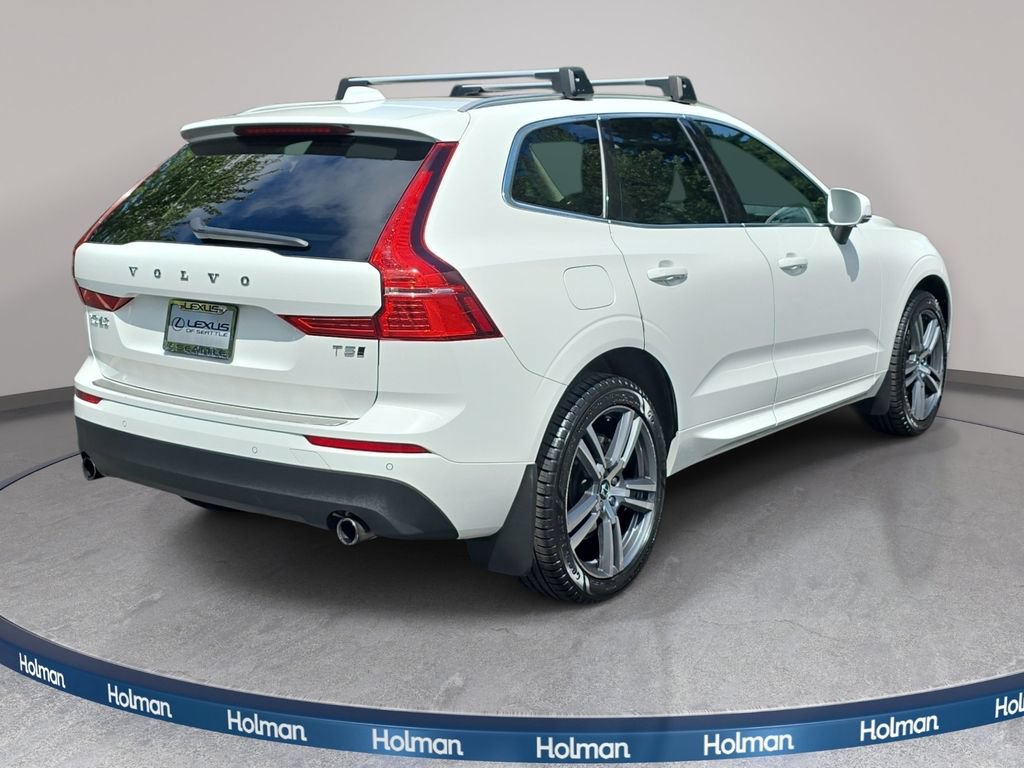 Used 2020 Volvo XC60 T5 Momentum w/ Protection Package Premier AWD/4WD image 5