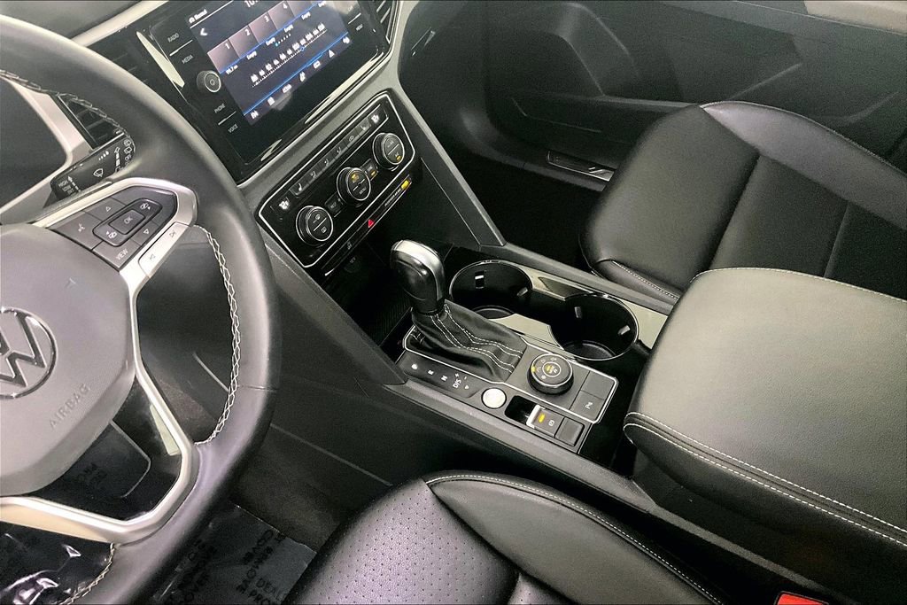 Used 2022 Volkswagen Atlas SE image 16