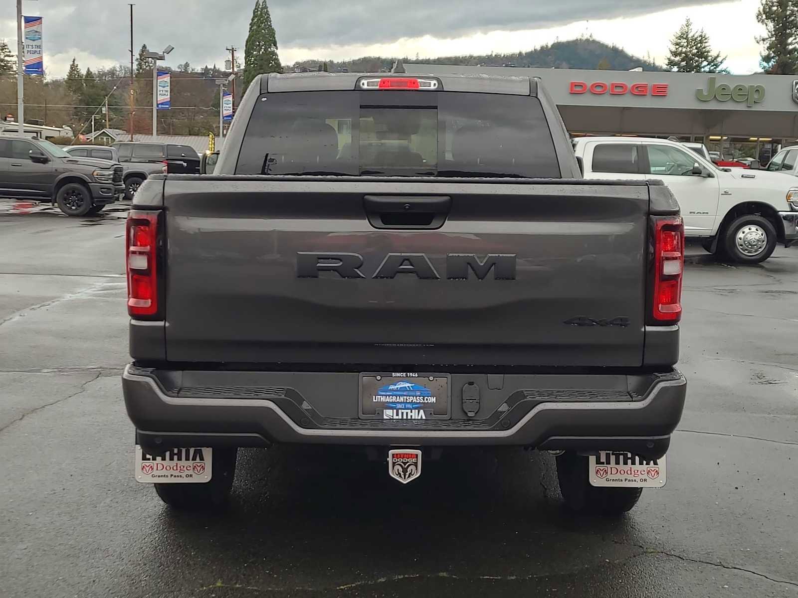 New 2026 RAM 1500 Express image 13