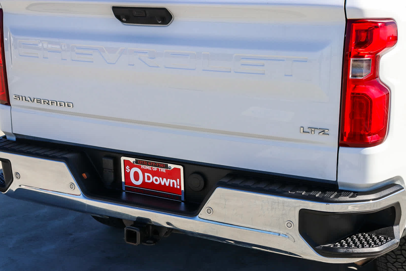 Used 2023 Chevrolet Silverado 1500 LTZ AWD/4WD image 9