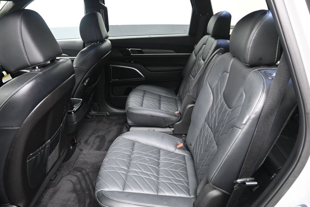 Certified 2025 Kia Telluride SX Prestige X-Line AWD/4WD image 31