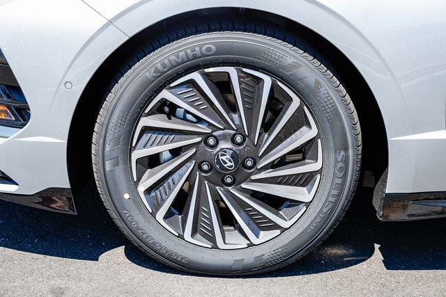 New 2026 Hyundai Sonata Limited FWD image 11