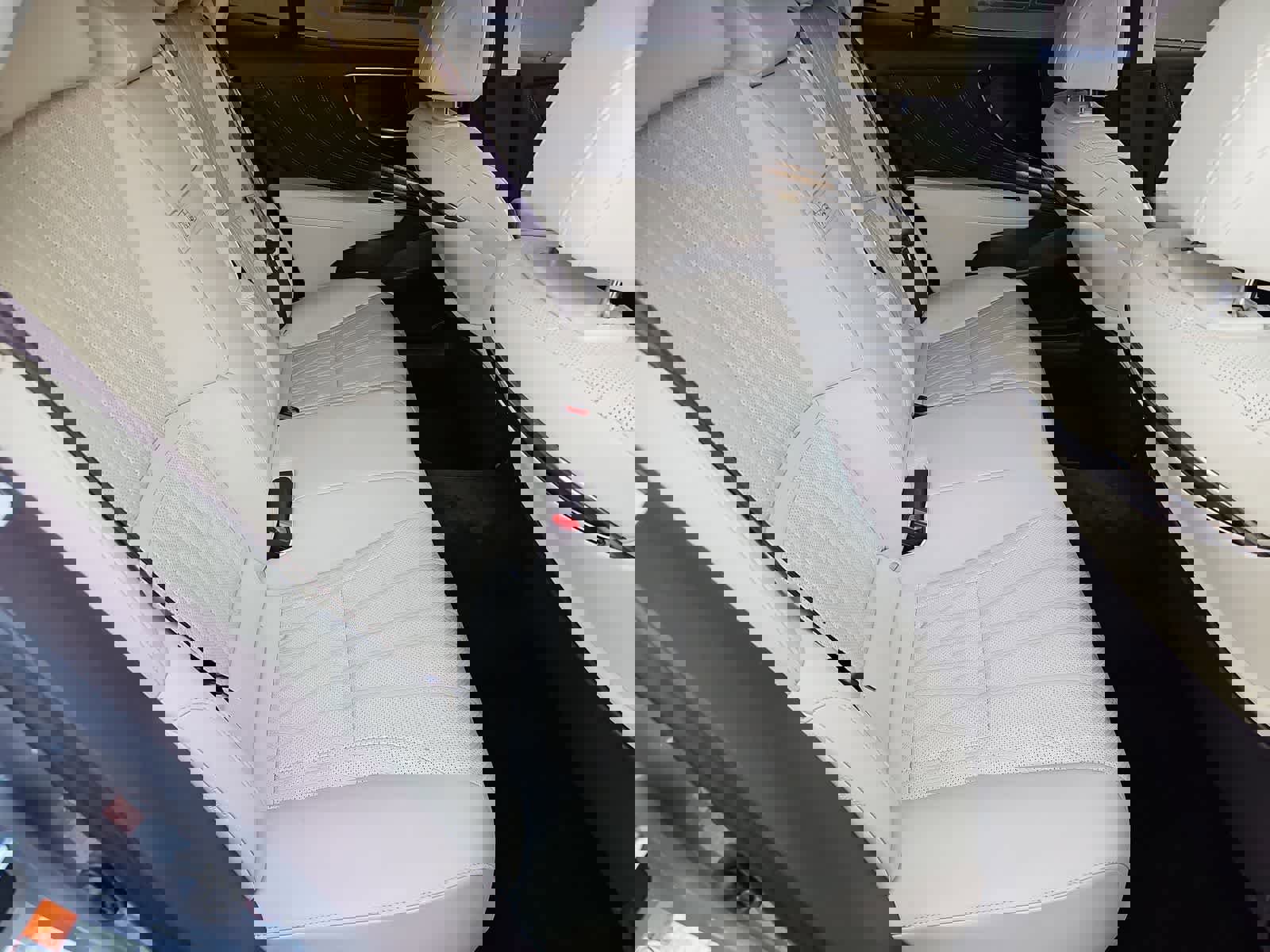 Used 2019 Lexus LS 500 AWD w/ Interior Upgrade Package image 17