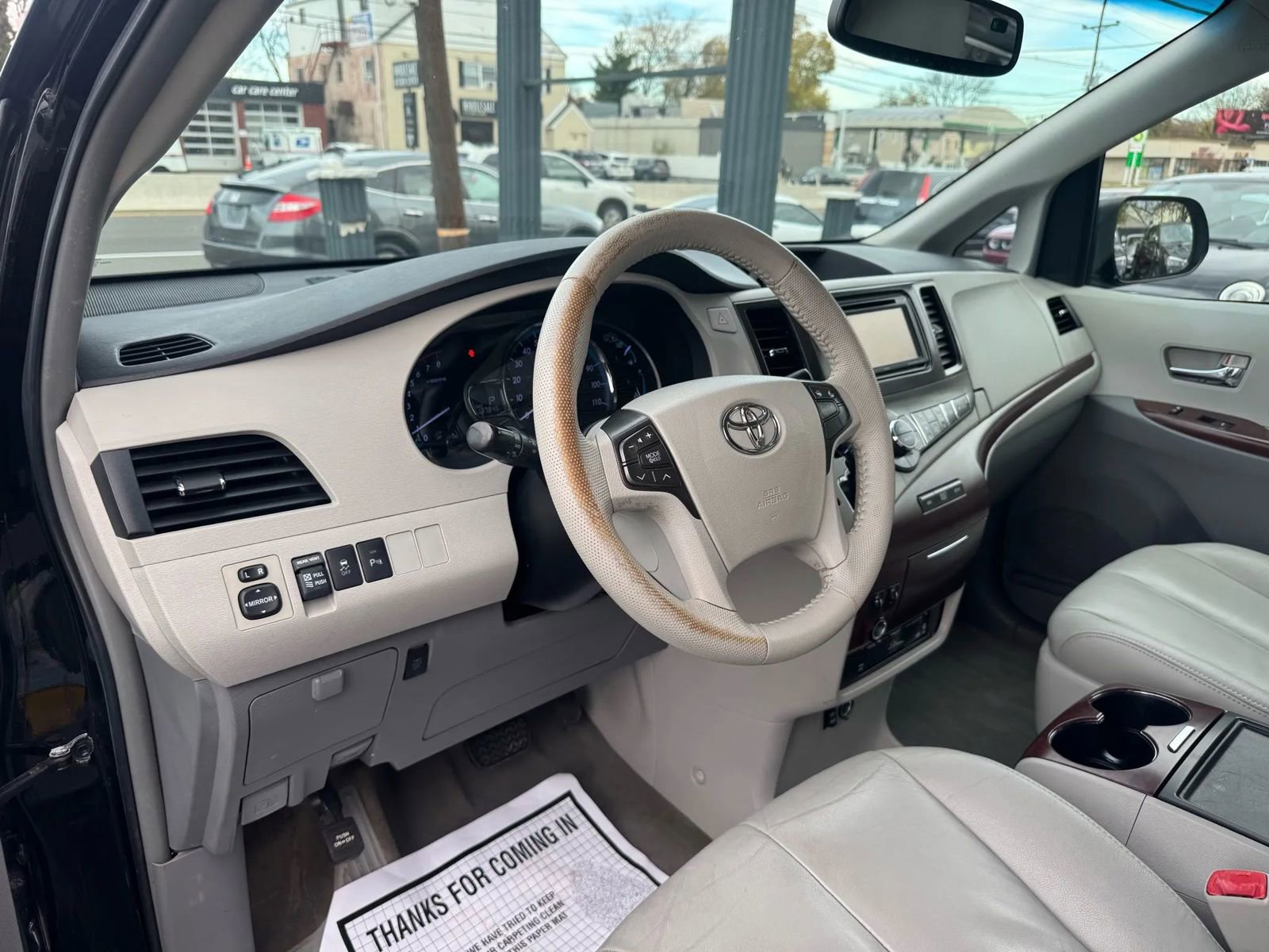 Used 2013 Toyota Sienna Limited image 15