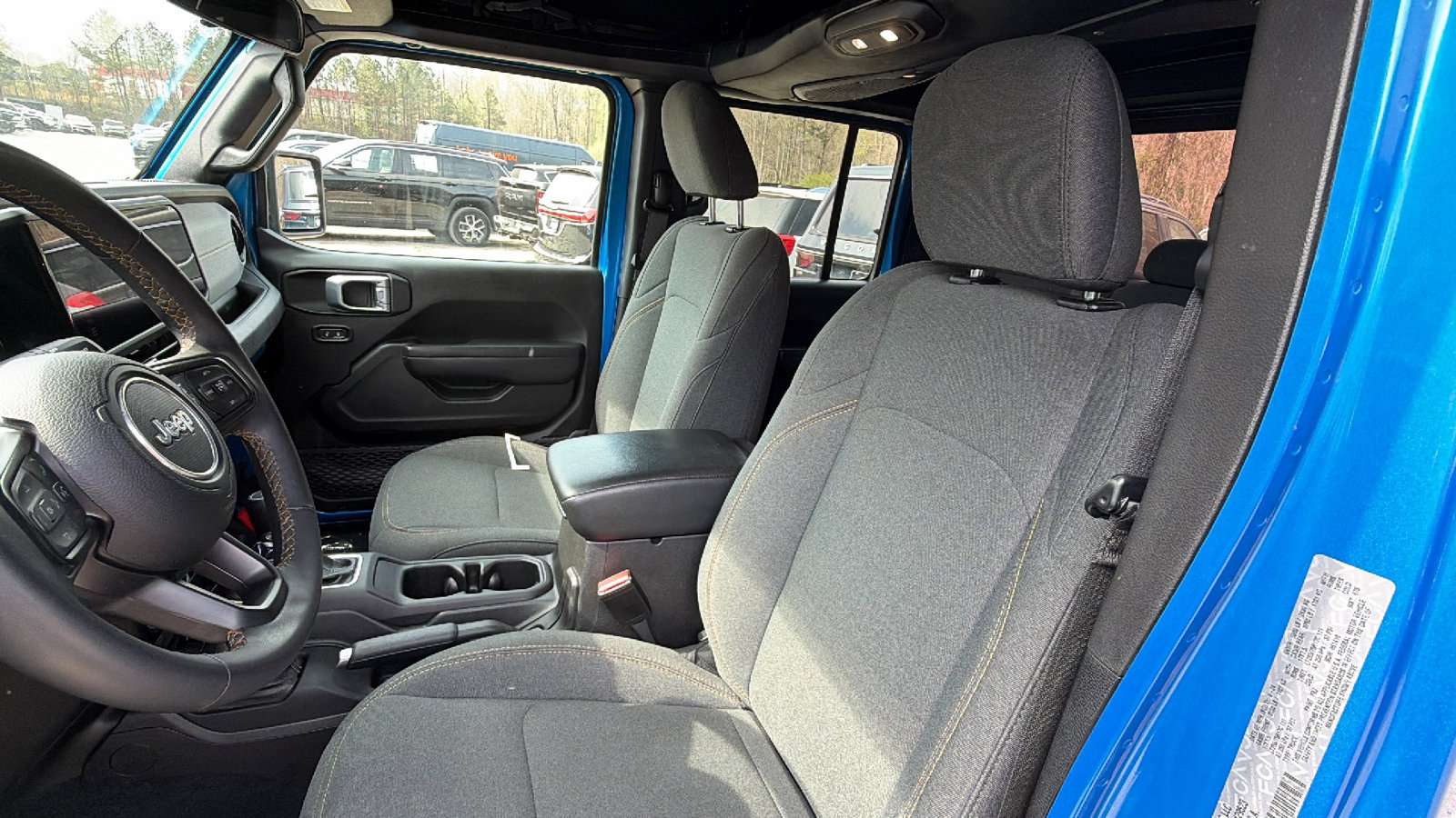 Used 2024 Jeep Gladiator Sport AWD/4WD image 17