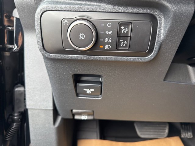 New 2025 Ford Bronco Big Bend w/ Black Diamond Package image 14