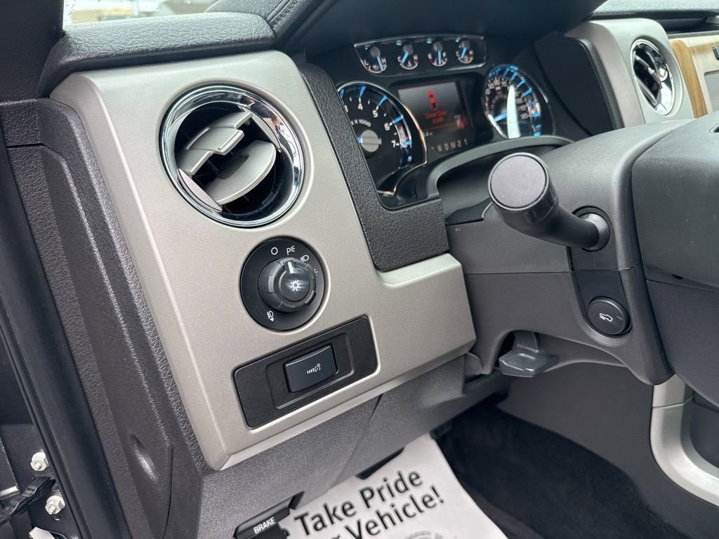 Used 2011 Ford F150 Lariat w/ Lariat Chrome Pkg AWD/4WD image 11