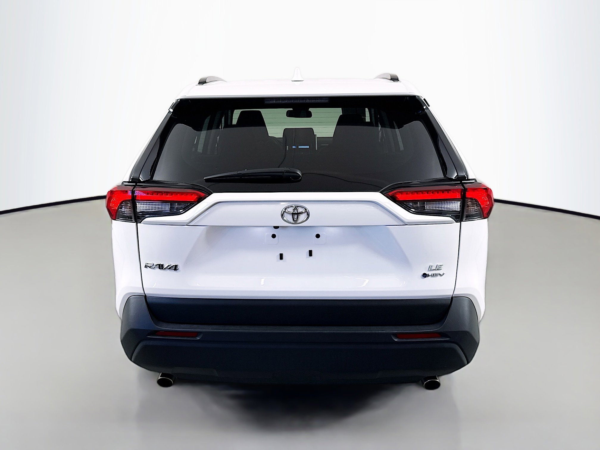 Used 2025 Toyota RAV4 LE AWD/4WD image 6