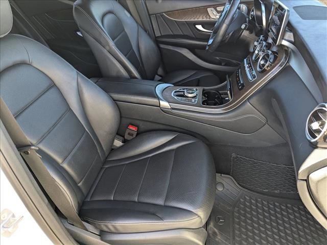 Used 2019 Mercedes-Benz GLC 300 4MATIC image 20