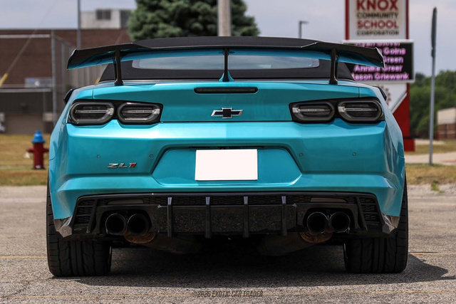 Used 2019 Chevrolet Camaro ZL1 RWD image 21