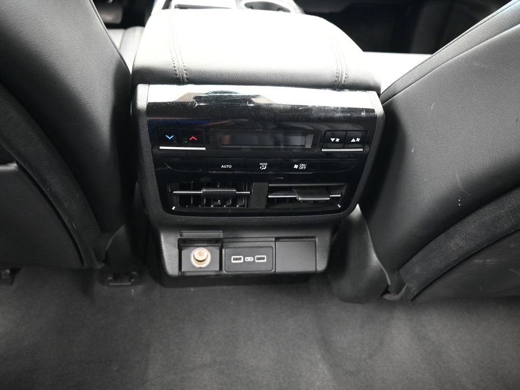 Used 2022 Acura MDX FWD image 40