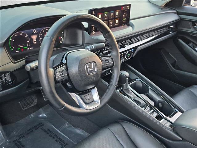 Used 2025 Honda Accord Touring image 10
