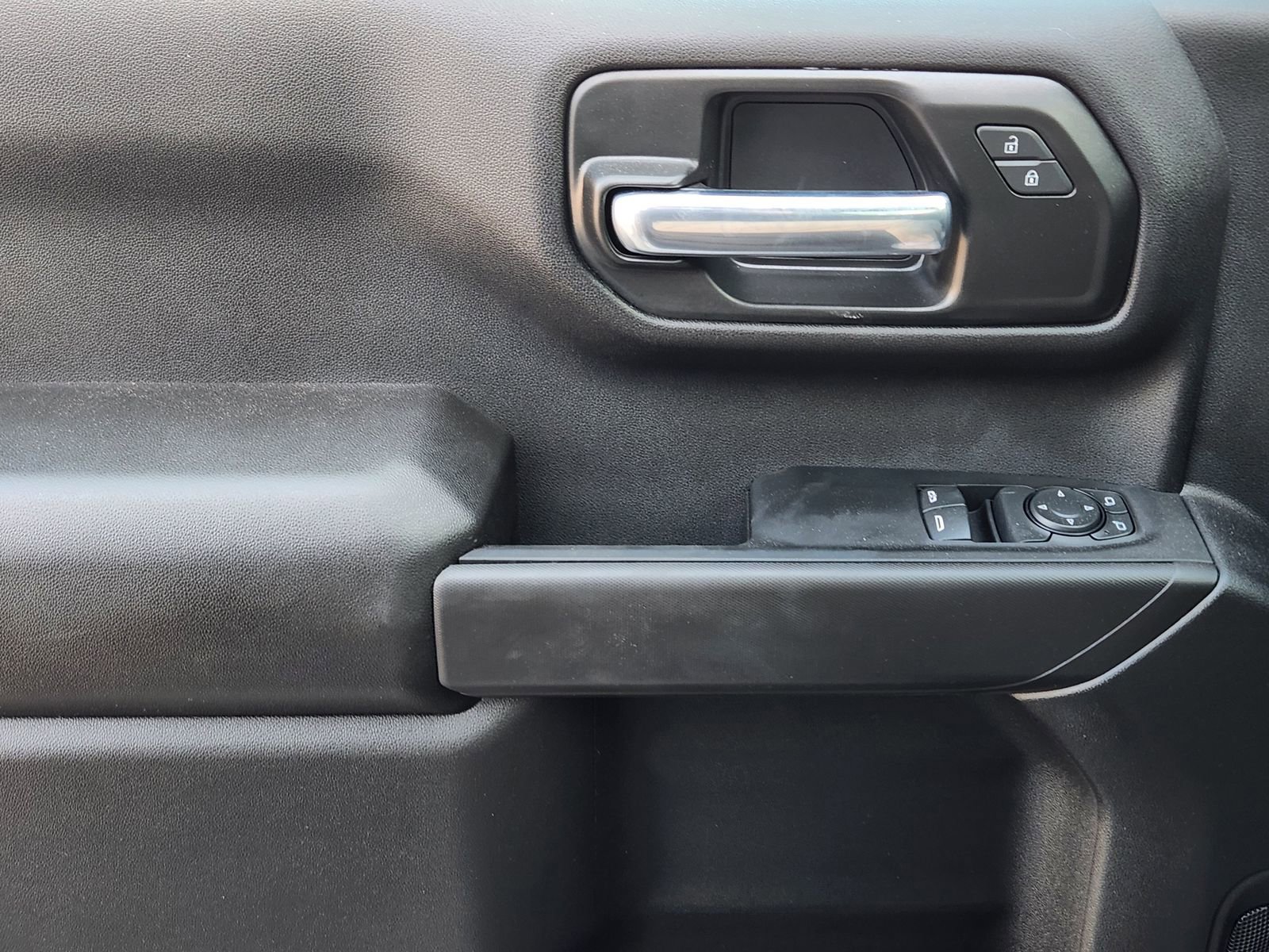 New 2025 Chevrolet Silverado 1500 W/T w/ WT Safety Package image 22