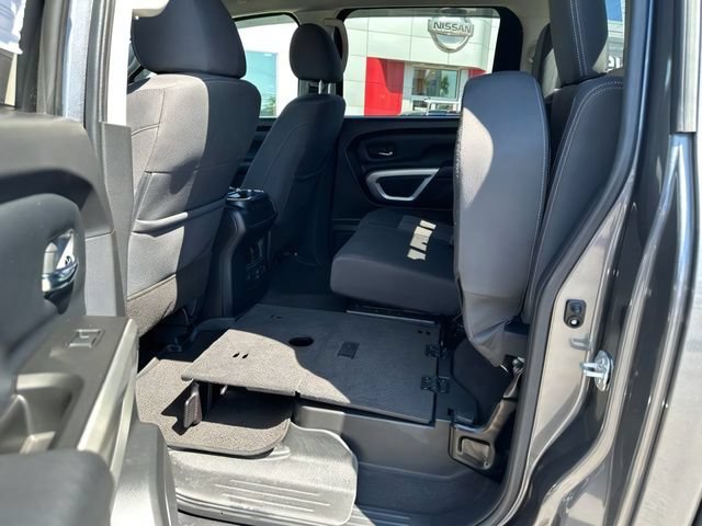 Certified 2024 Nissan Titan SV w/ SV Convenience Package AWD/4WD image 16