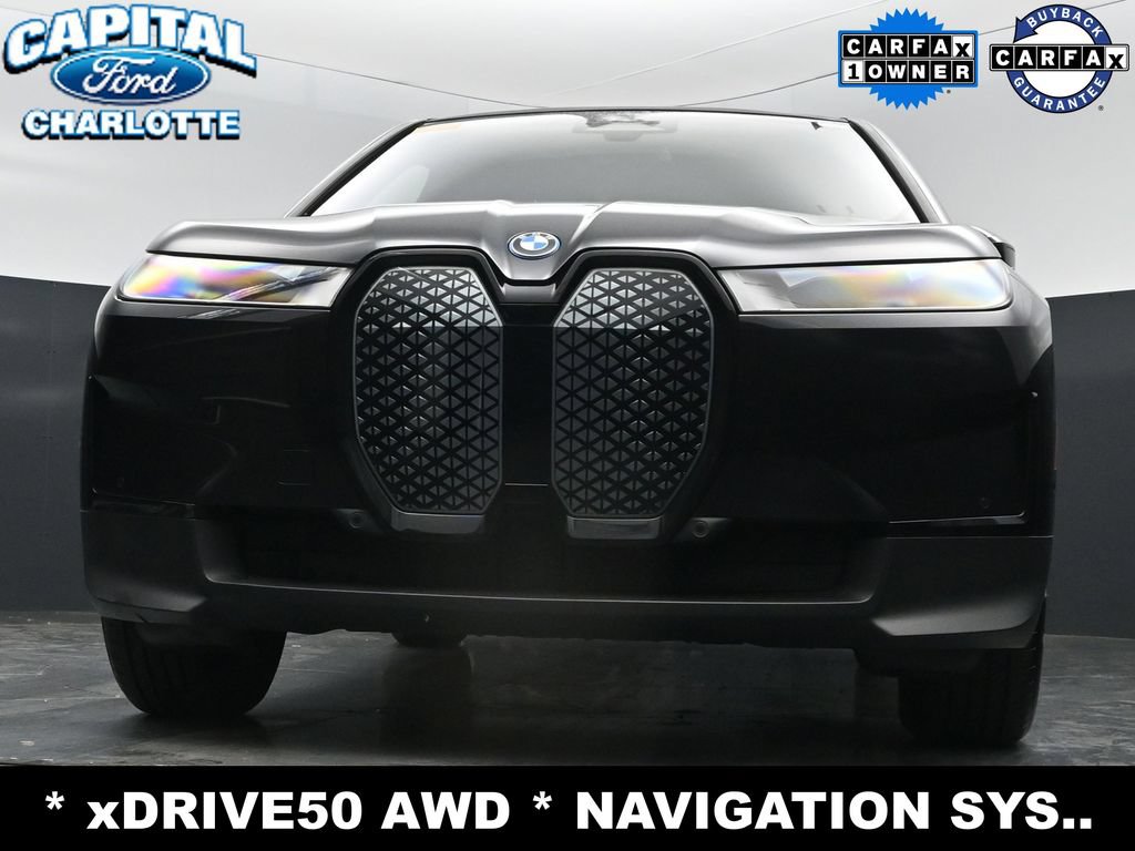 Used 2023 BMW iX xDrive50 AWD/4WD image 19