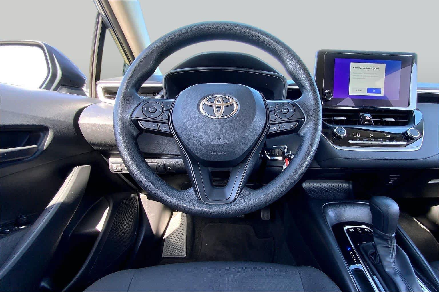 Used 2026 Toyota Corolla LE FWD image 6