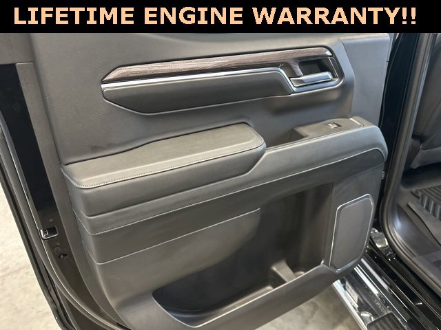Used 2024 Chevrolet Silverado 1500 LTZ image 39