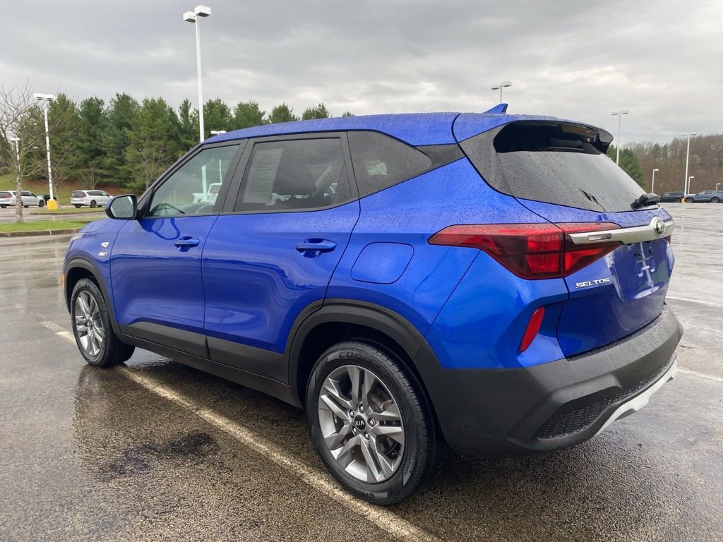 Certified 2021 Kia Seltos LX image 5