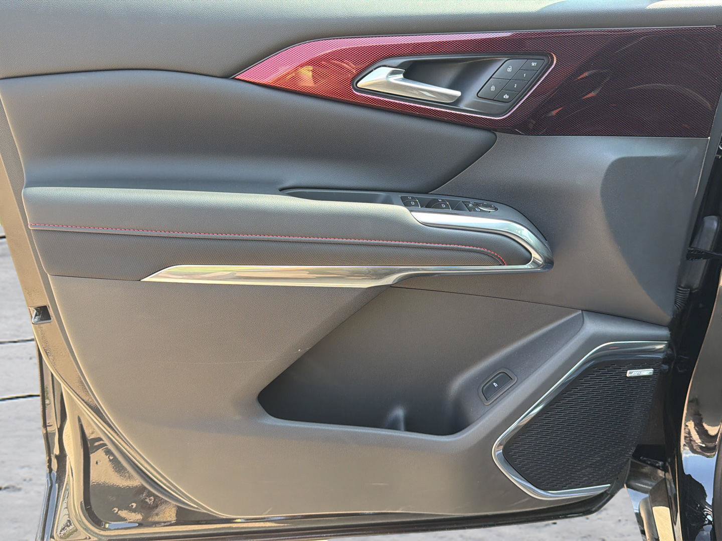 New 2026 Chevrolet Traverse RS AWD/4WD image 25